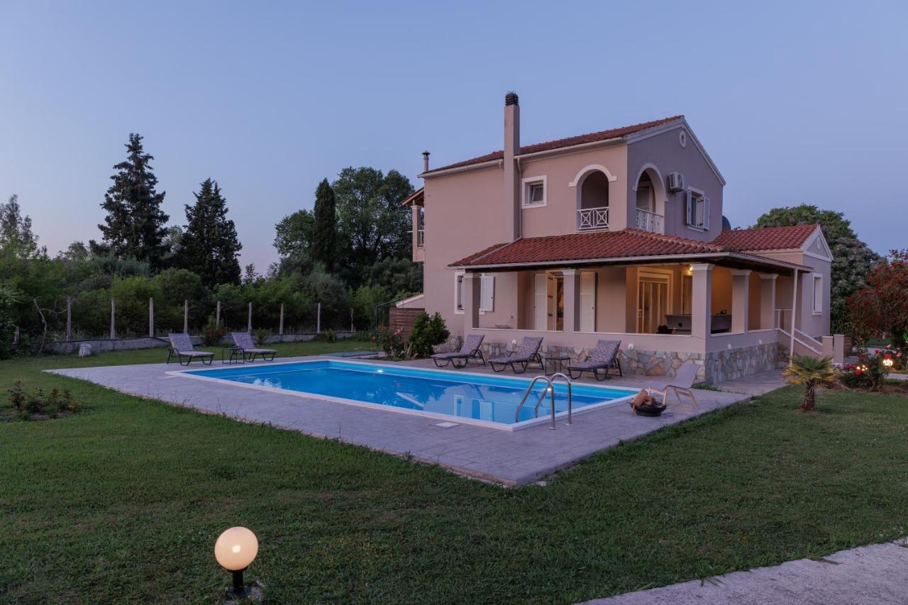 Kouramaditika Country Villa Verde - 2Floor Family Home מראה חיצוני תמונה